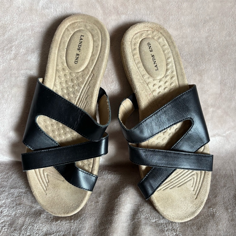 Lands' End Black and Tan Slide Sandals Women’s 9B